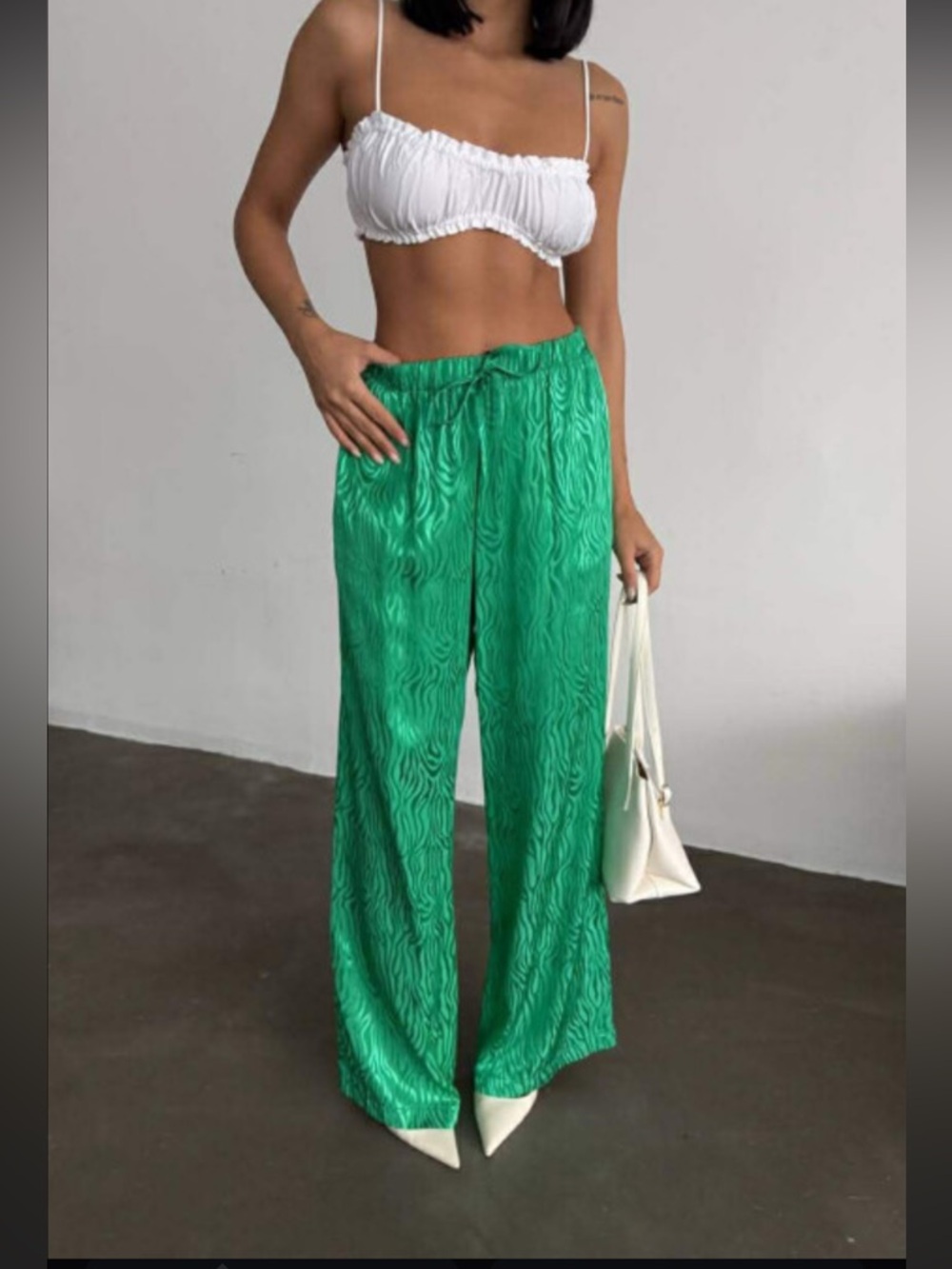 Vero  Moda silky pants emeralds green size M